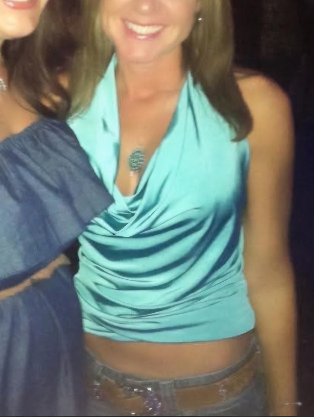 Halter Top - Picture 4 of 4